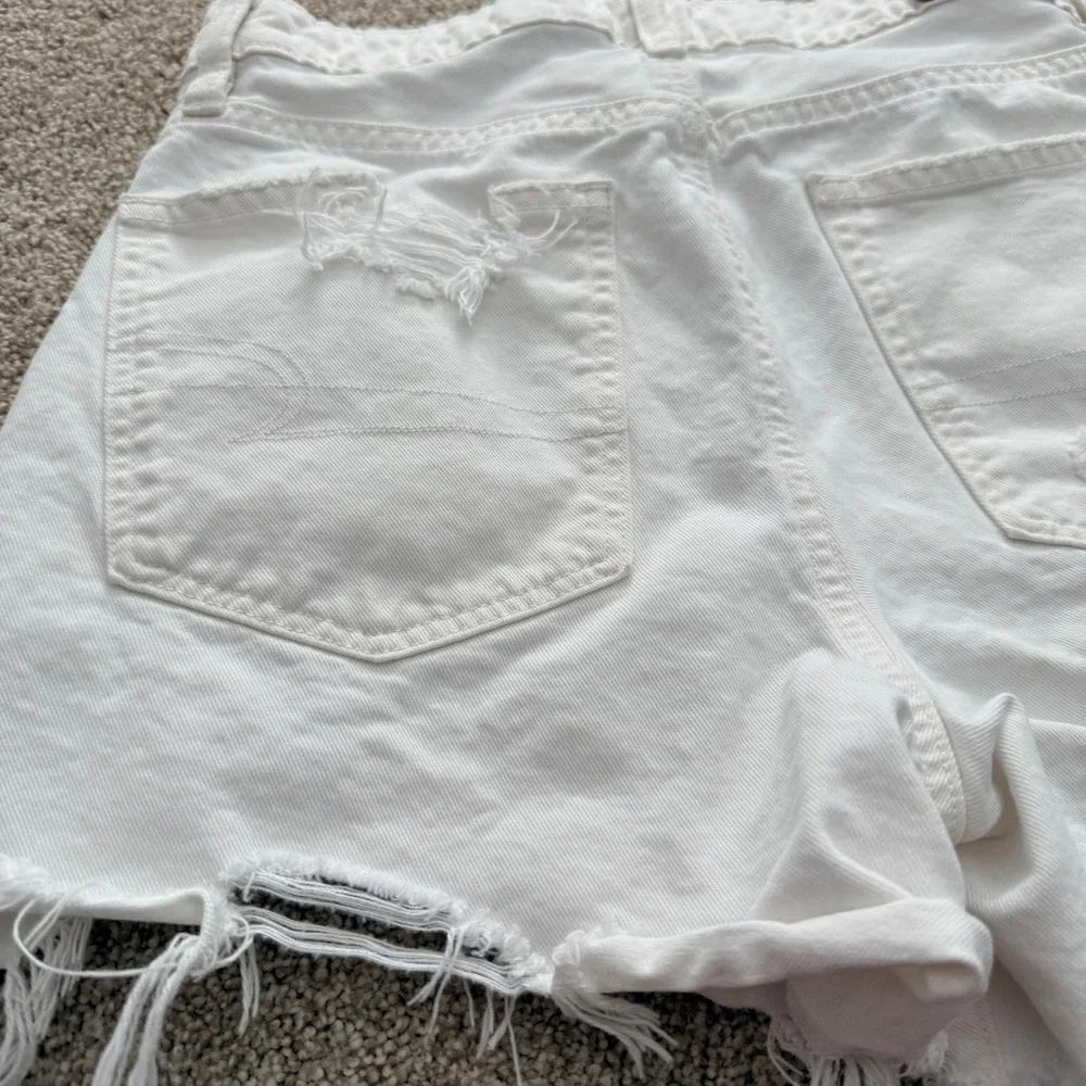 American Eagle Baggy Denim Shorts Womens 2 White Highest Rise Distressed Raw Hem